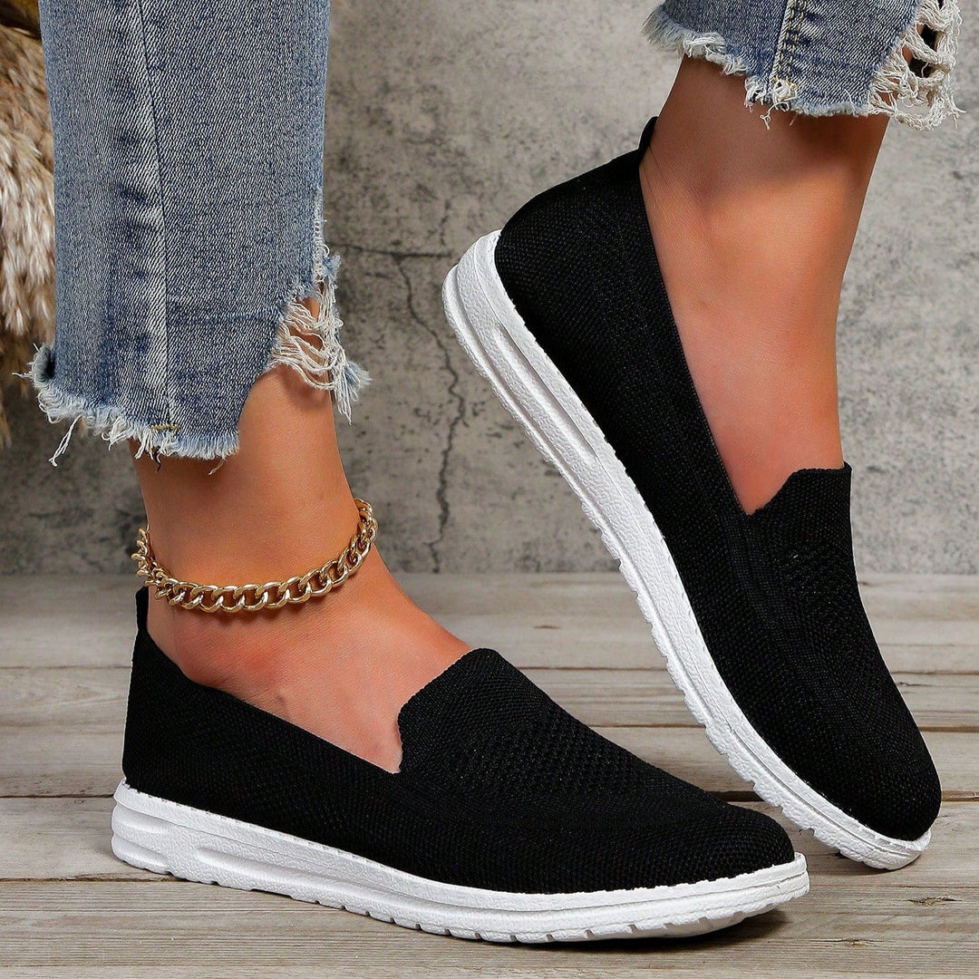Alyssa | Orthopedic Sneakers with Chain Detail