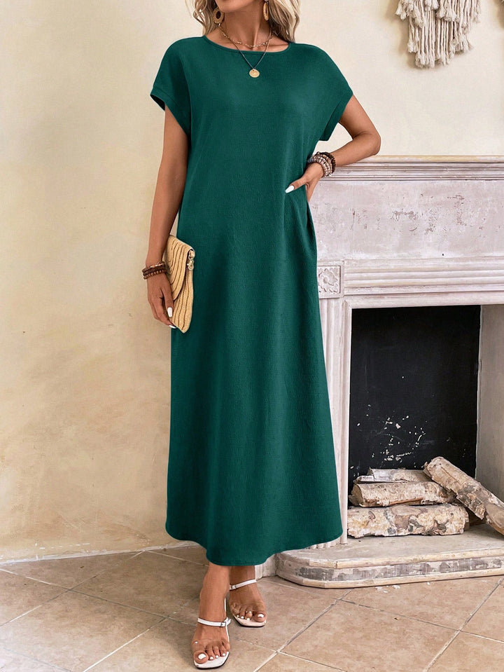 Stella | Midi Summer Dress with Round Neck and Side Slit
