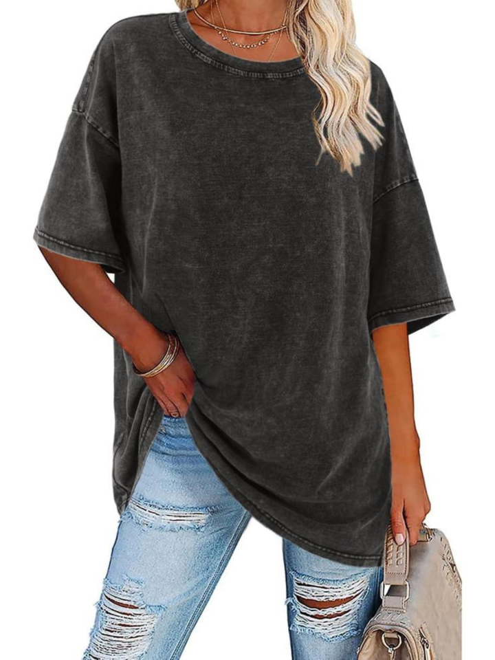 Remi | Oversized T-Shirt with Round Neckline and Short Sleeves