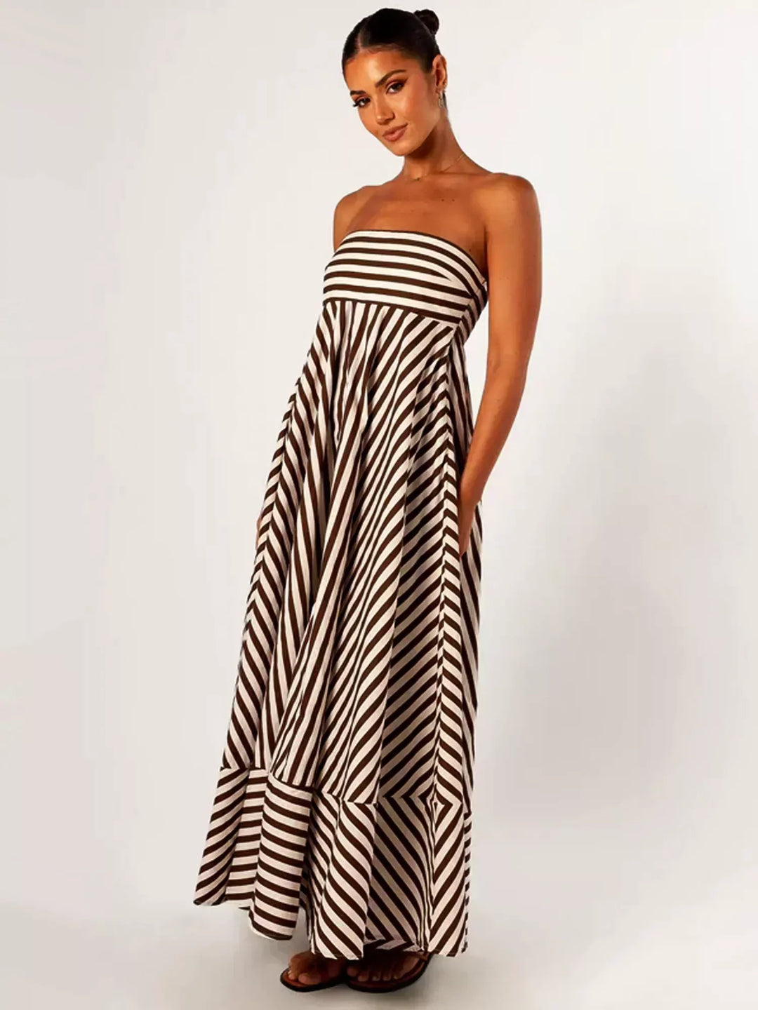 Lina | Maxi Summer Dress with Strapless Bodice and Stripes
