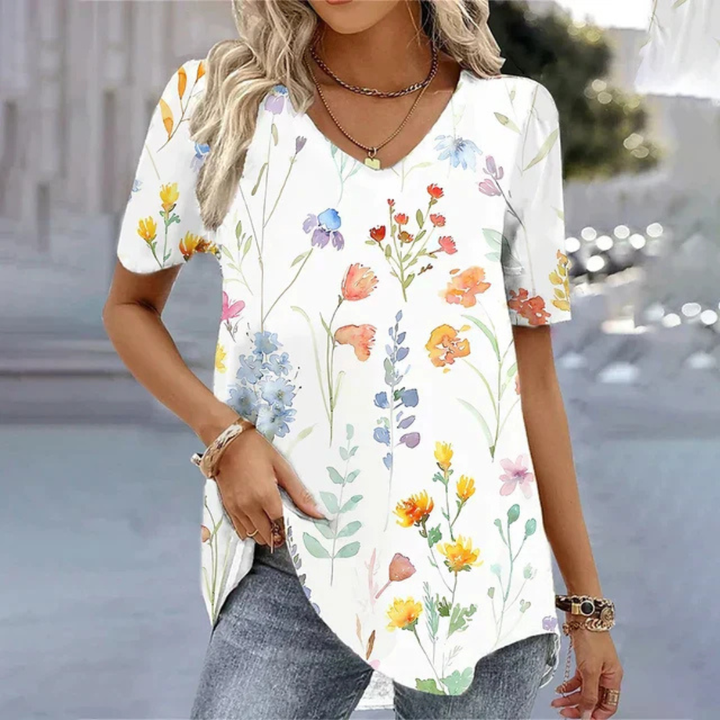 Wren | Floral Print Top with V Neckline and Short Sleeves