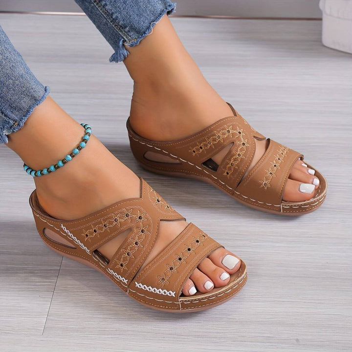 Sienna | Orthopedic Slip-On Sandal with Cutout Detail