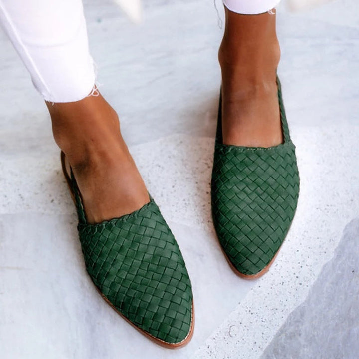 Dana | Orthopedic Pointed Mules with Closed Toe Detail
