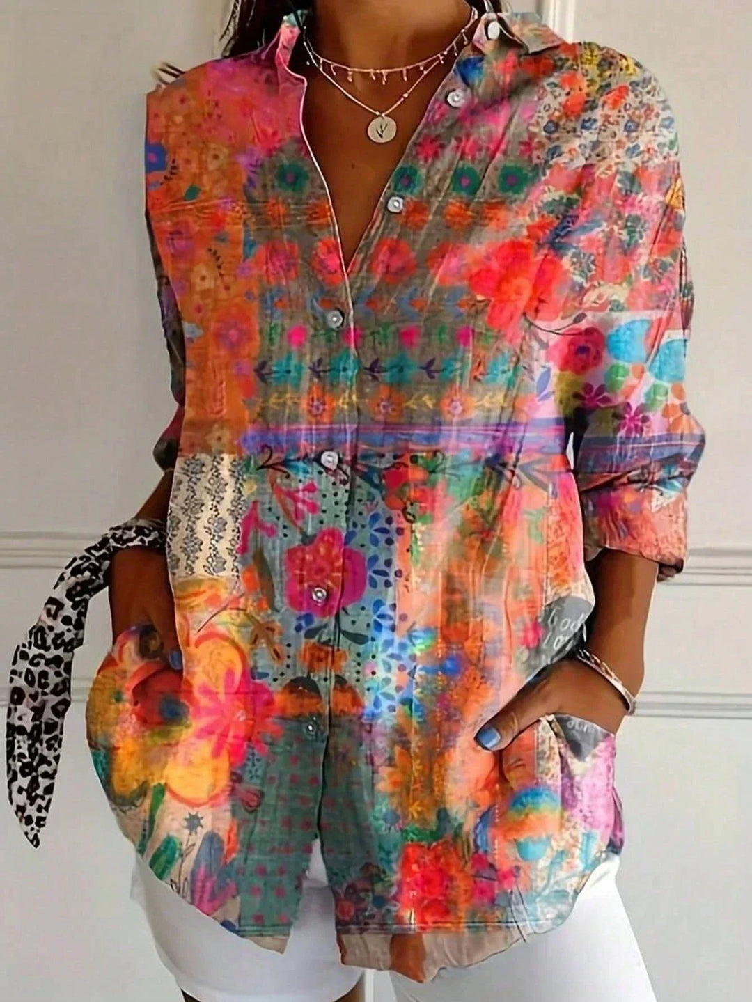 Blossom | Floral Print Blouse with Shirt Collar and Button Front