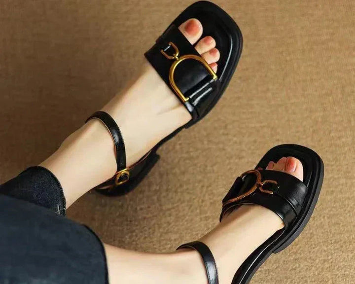 Amara | Orthopedic Flat Sandal with Square Toe and Buckle