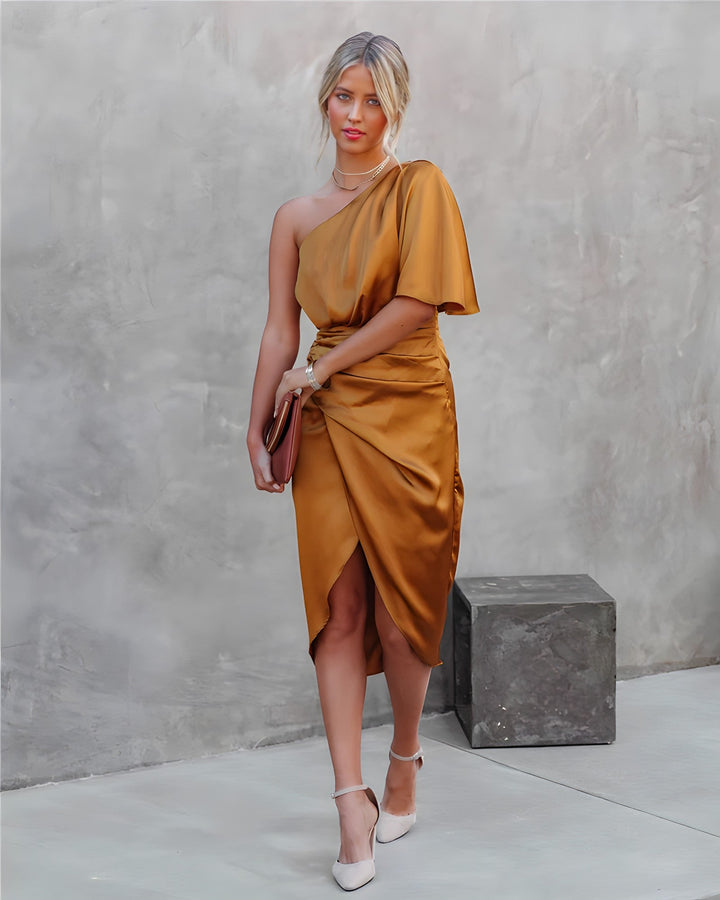 Layla | Midi Cocktail Dress with One Shoulder and Ruched Bodice
