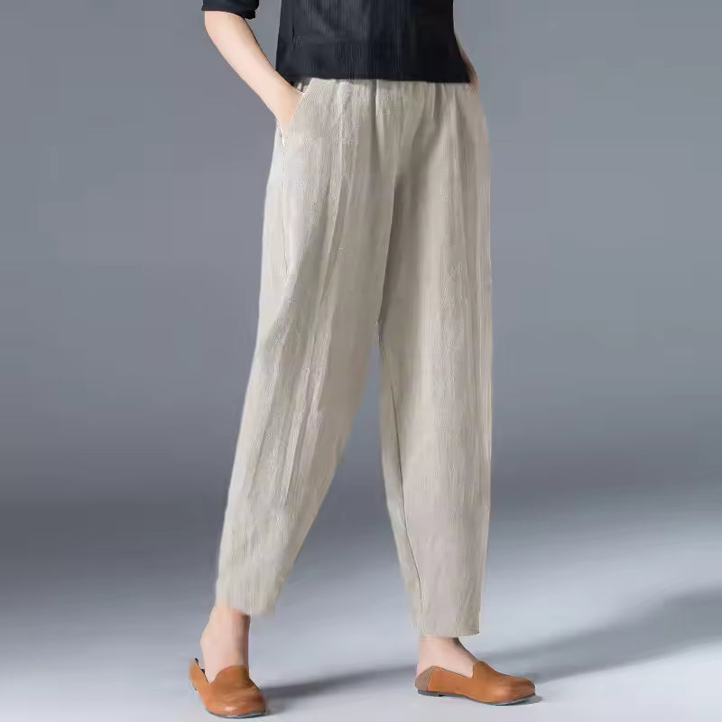 Meg | Tapered Trousers with Elastic Waist and Side Pockets