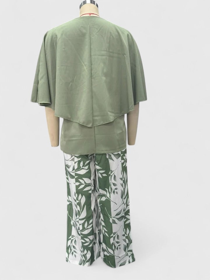 Joan | Matching Set with Leaf Print Trousers and Layered Top