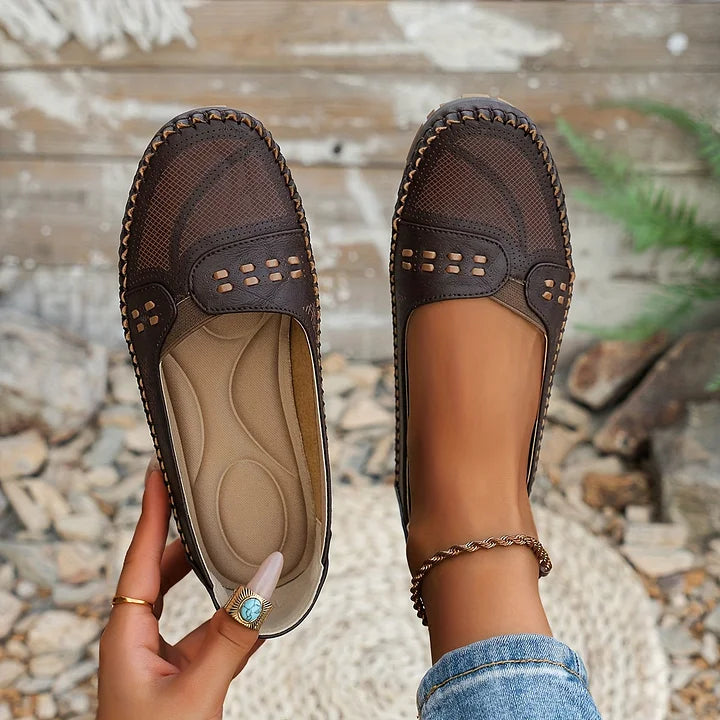 Paulette | Orthopedic Flat Shoes with Embroidered Detail