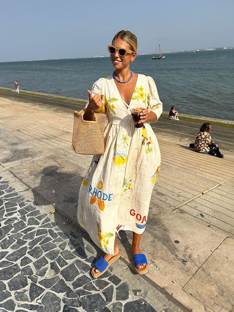 Gina | Midi Summer Dress with V-Neck and Novelty Print