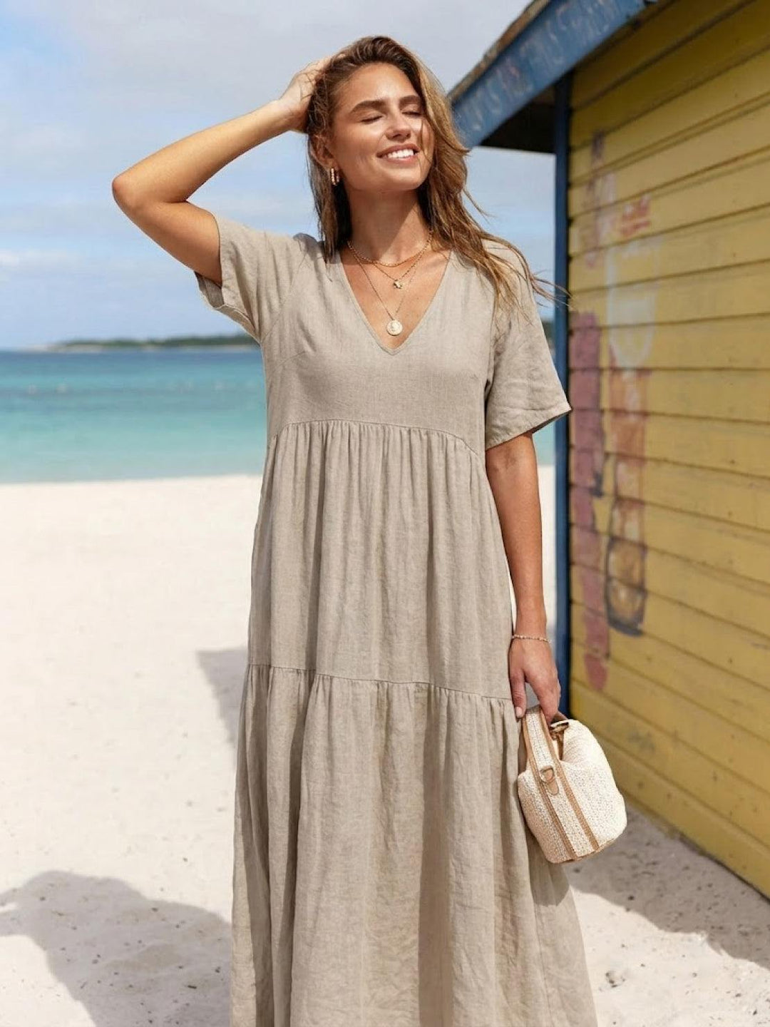 Naomi | Maxi Summer Dress with V-Neck and Tiered Skirt
